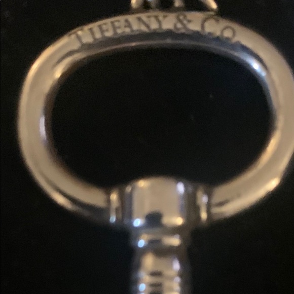 Tiffany silver Key pendant - Picture 4 of 4